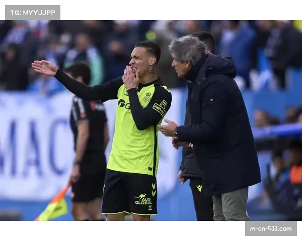 佩工点评球队上半场占优但无进球 安东尼展现成熟表现